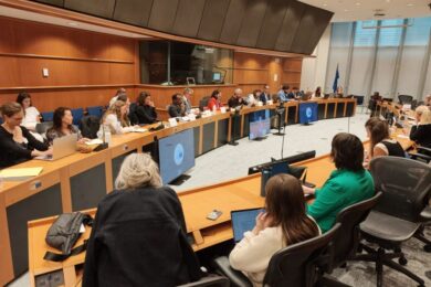 Llevamos al Parlamento Europeo el debate sobre el acceso a la innovación sanitaria